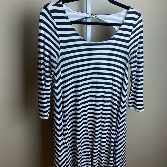 American Eagle Outfitters Dresses & Skirts - American Eagle Outfitters black and white striped dress, size S